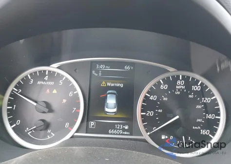 2016 Nissan Sentra Sr z USA, uszkodzony, nr VIN 3N1AB7AP4GY253117